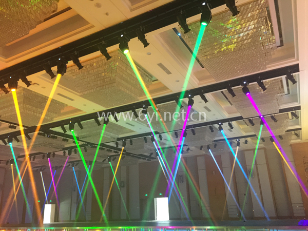 東莞搜于特舞臺燈光項目